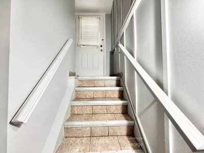 94 Reed Ajax,ON L1S 6T6 — Photo 10