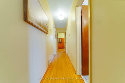 Thumbnail 19
