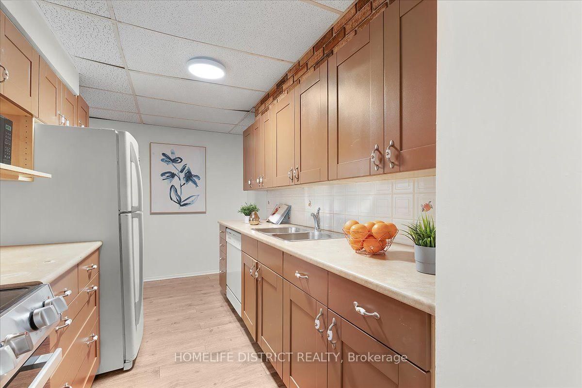 3420 Eglinton Avenue E • #404 • Toronto, ON photo 14
