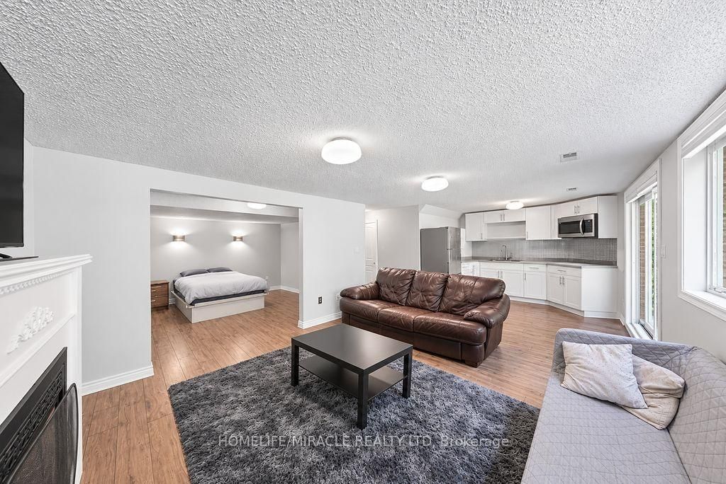 987 Copperfield Drive • Oshawa, ON photo 41