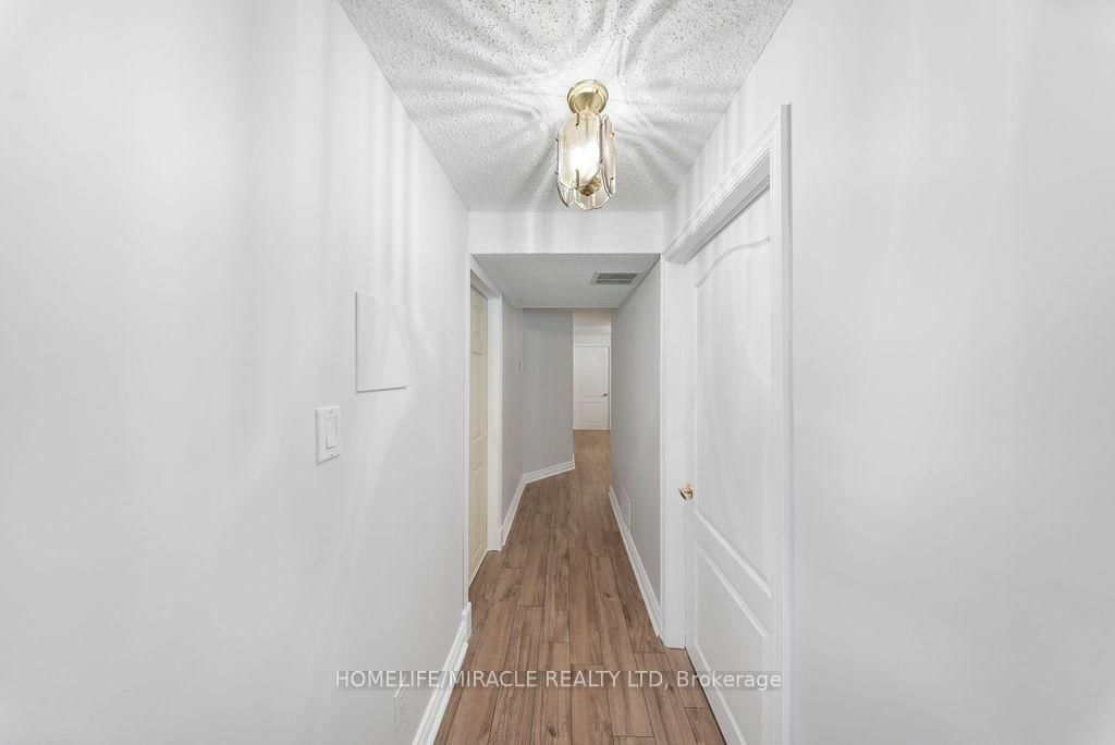 987 Copperfield Drive • Oshawa, ON photo 43