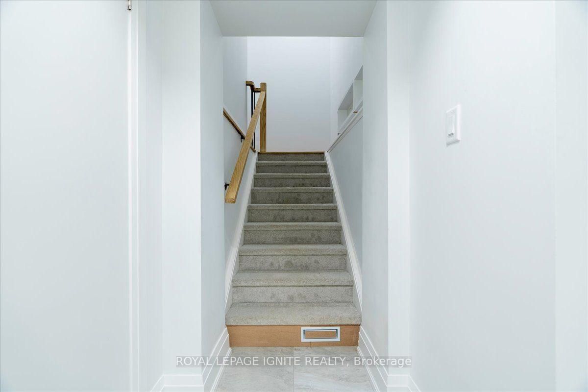 20 Castille Avenue • Toronto, ON photo 38