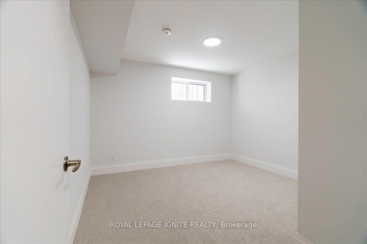20 Castille Avenue • Toronto, ON photo 42