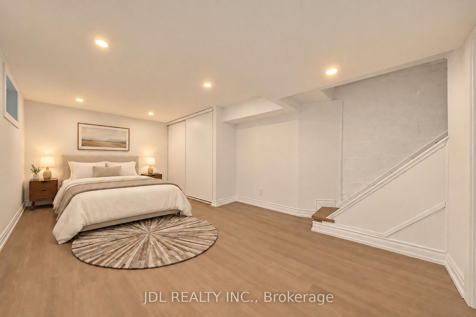 379 Scarborough Road • Toronto, ON photo 32