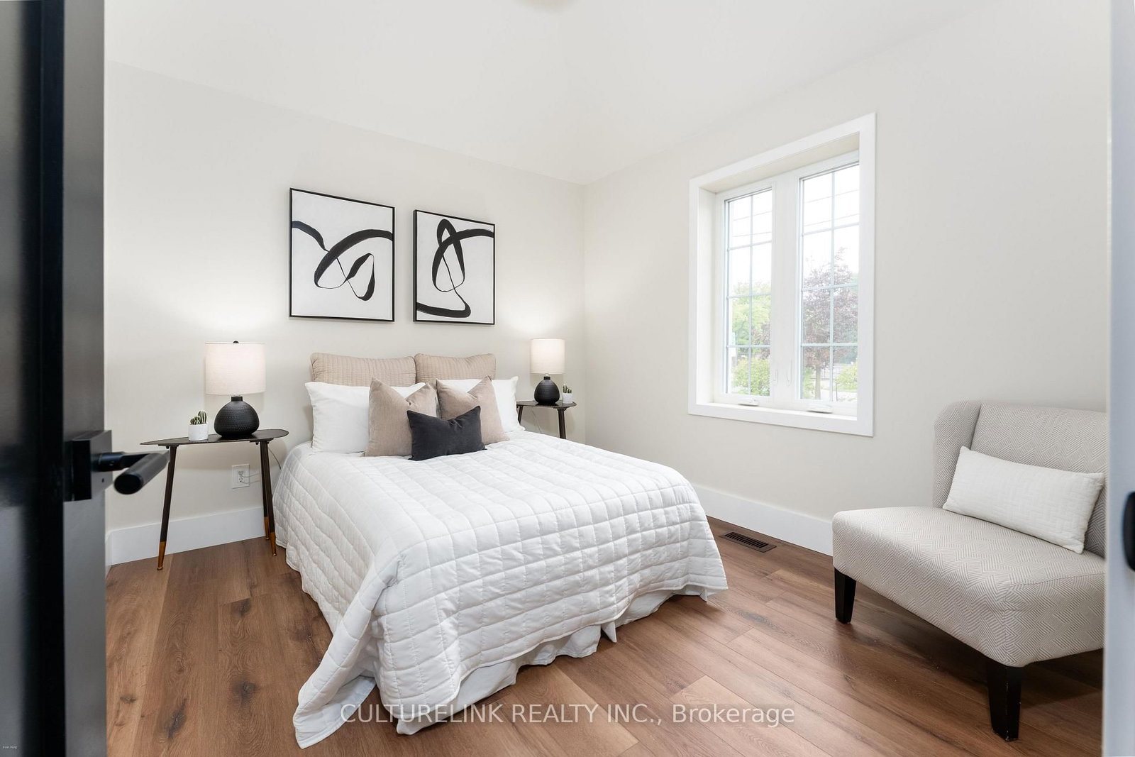 58 Joanith Drive • Toronto, ON photo 12