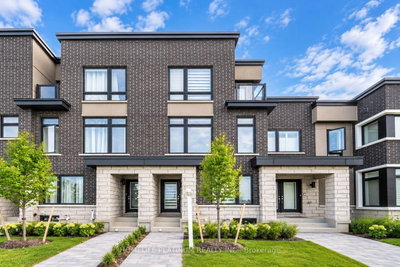 2594 Castlegate Crossing, Pickering, ON