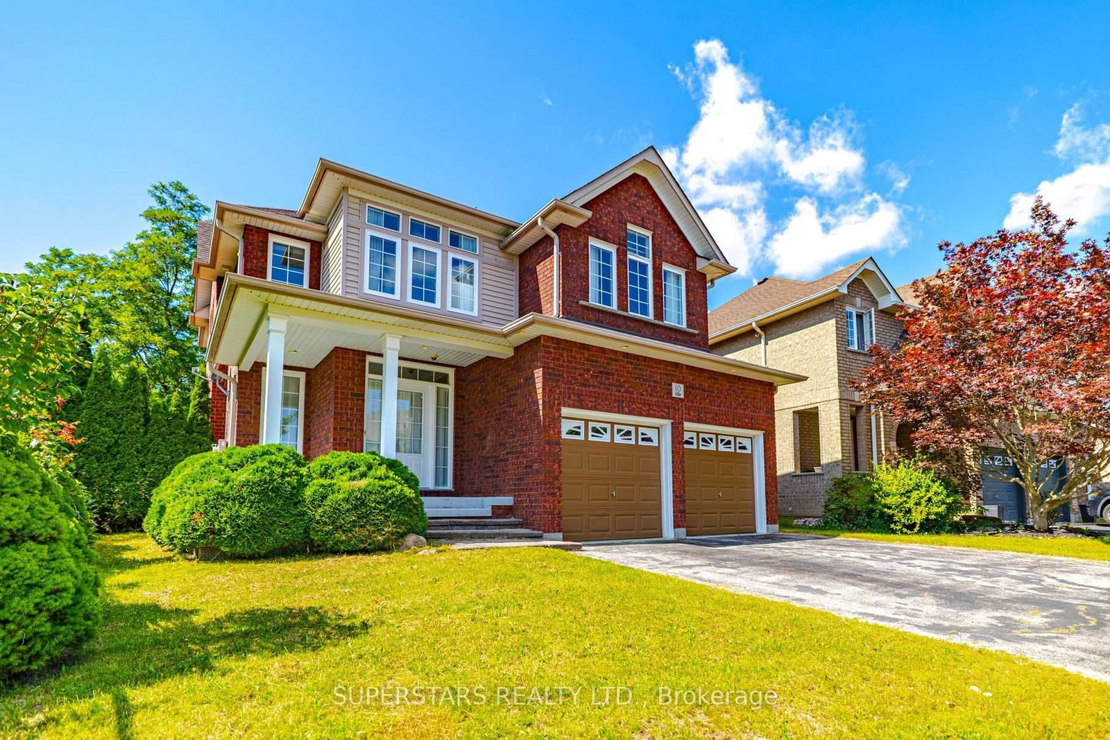 10 Thistledown Crescent • Whitby, ON photo 4