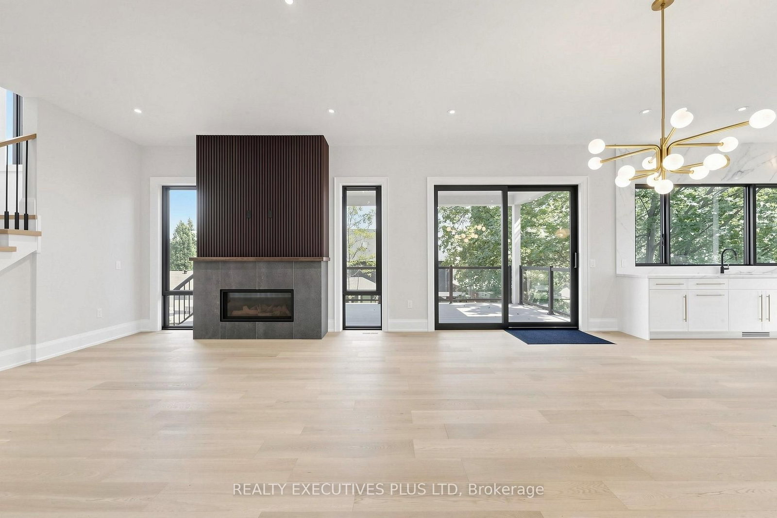 1837 New Street • Pickering, ON photo 17