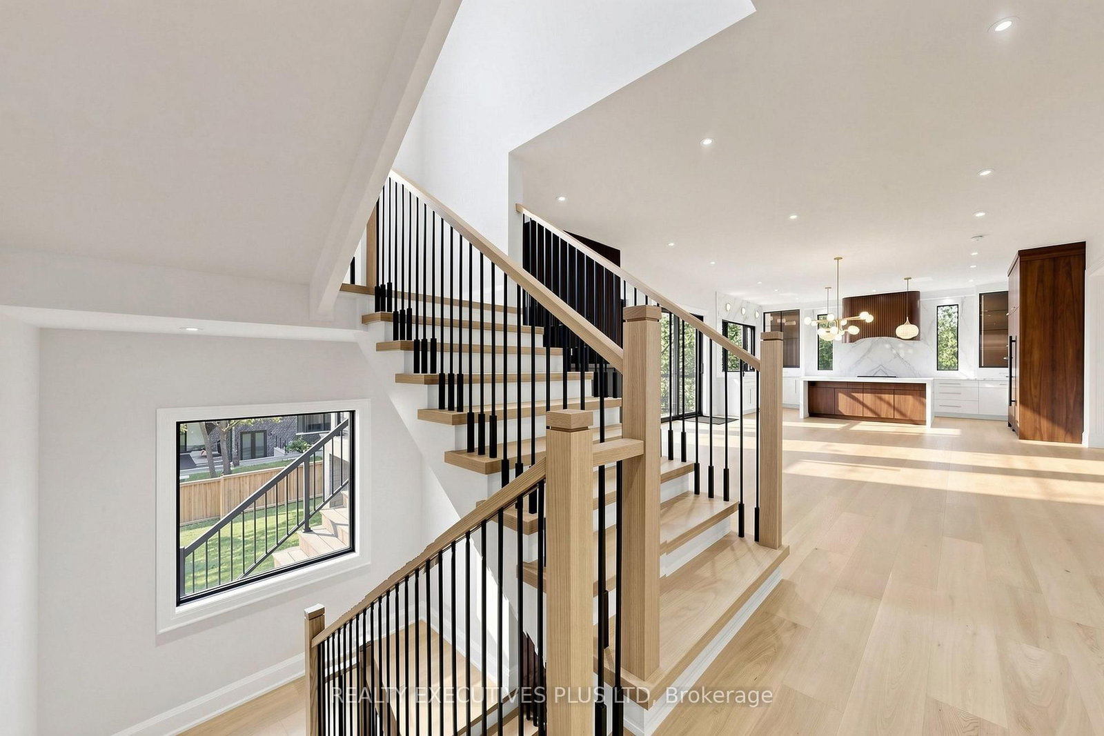 1837 New Street • Pickering, ON photo 40