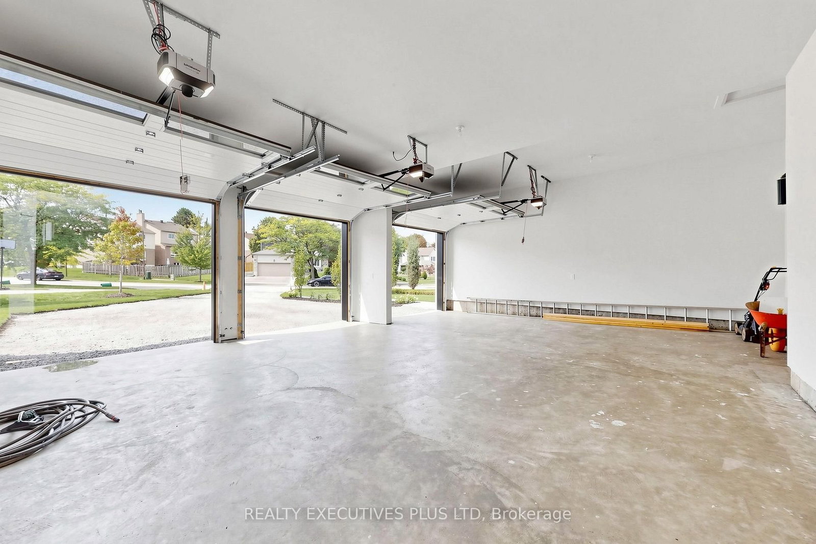1837 New Street • Pickering, ON photo 41