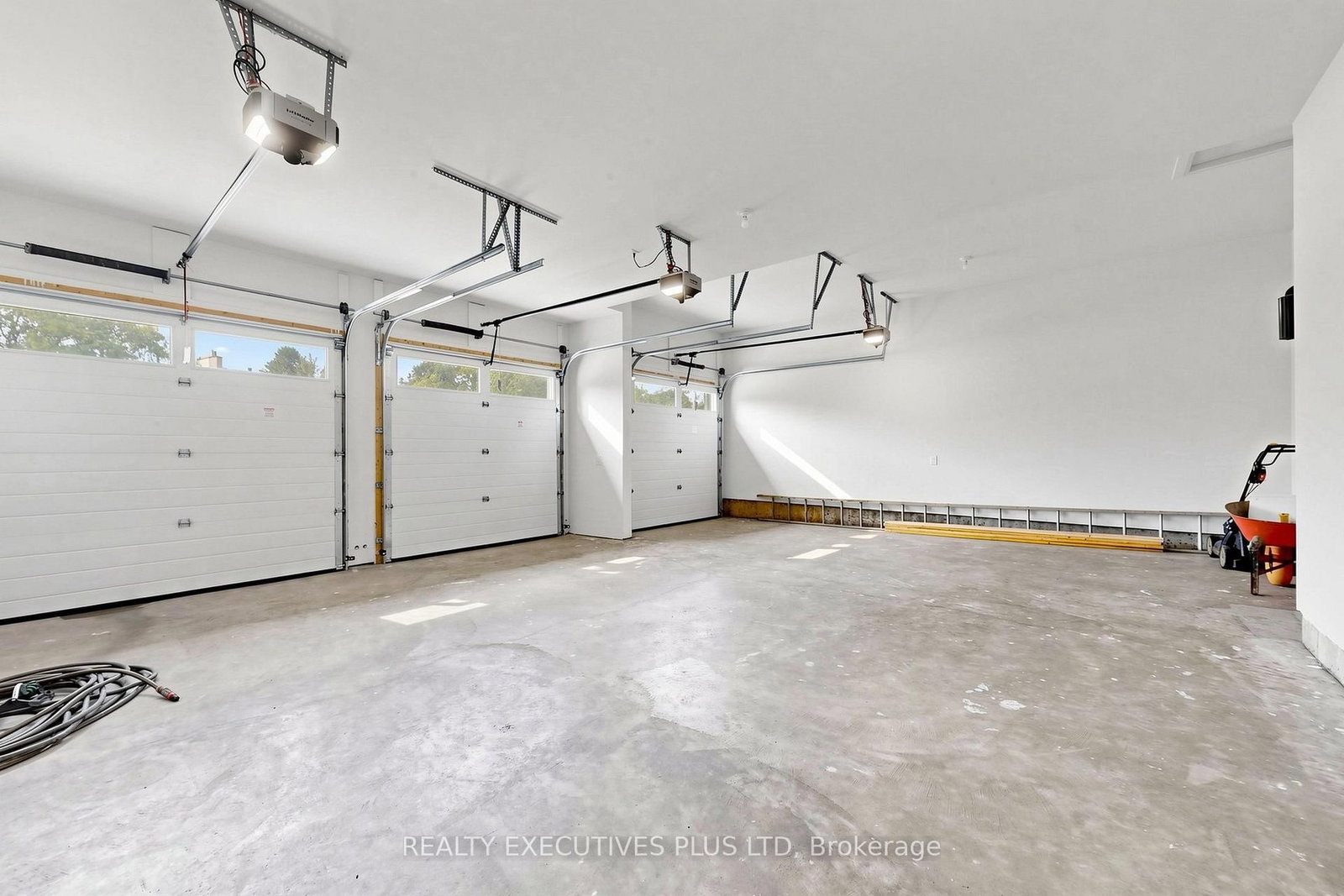 1837 New Street • Pickering, ON photo 42