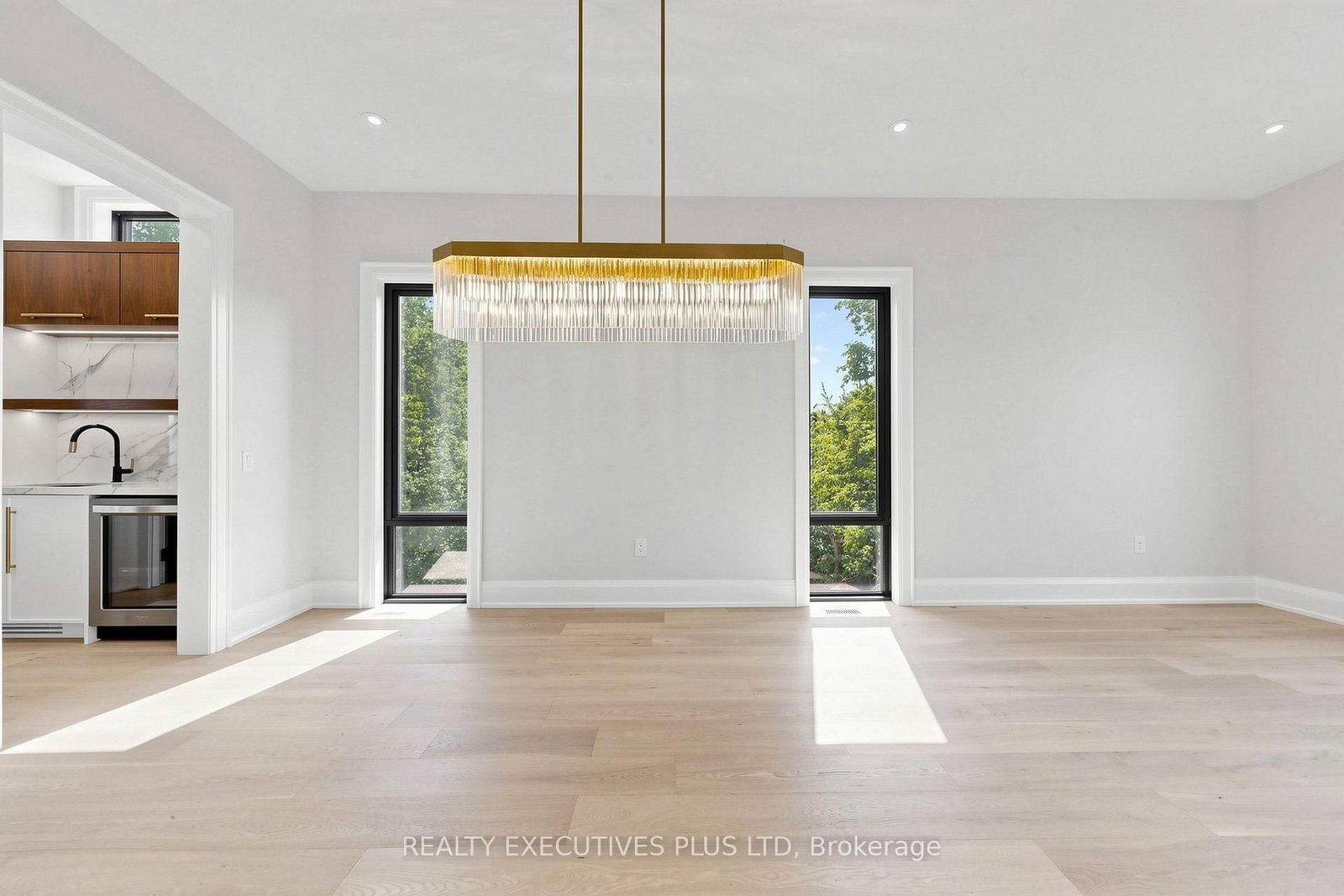 1837 New Street • Pickering, ON photo 7
