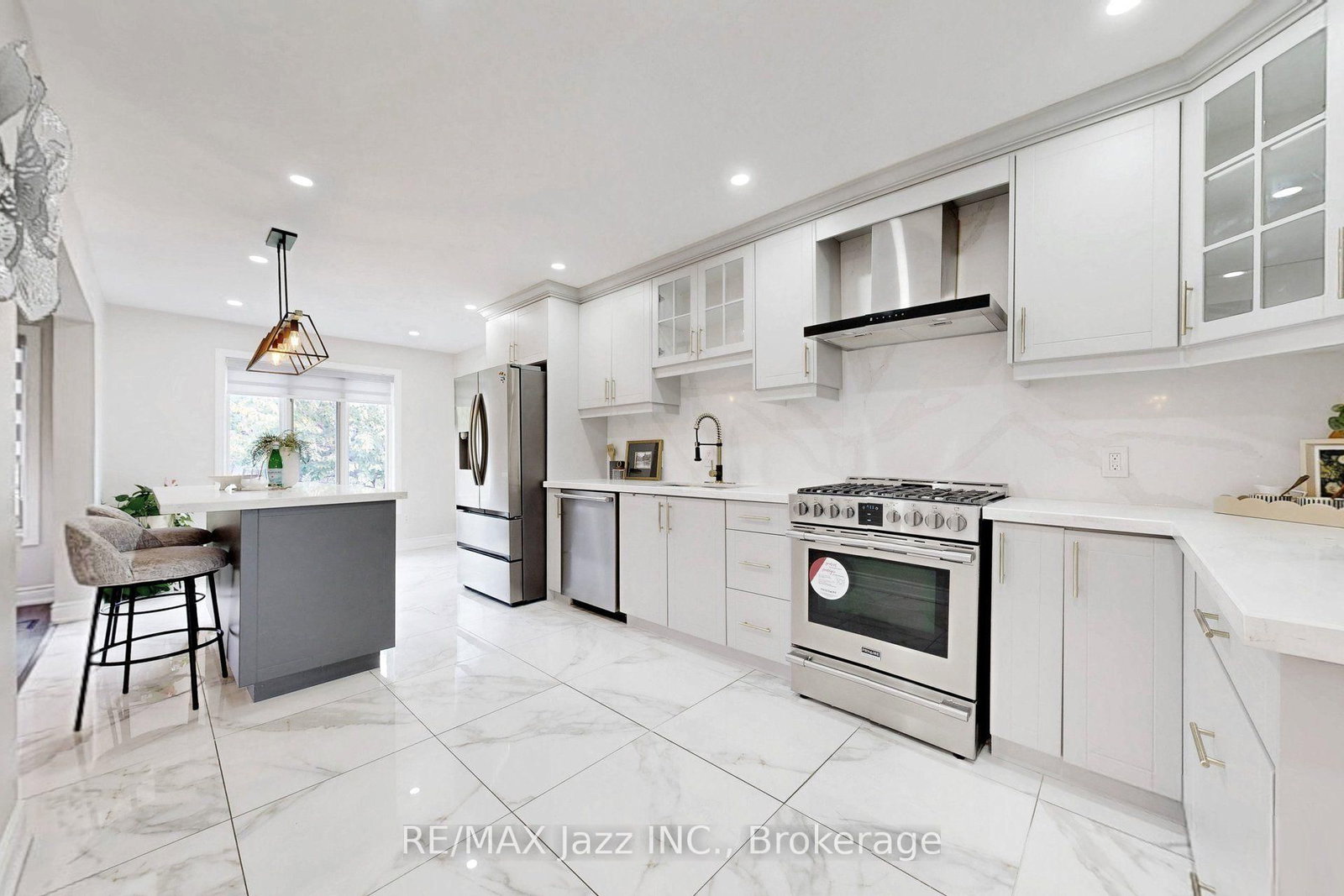 119 Elizabeth Street • Oshawa, ON photo 12
