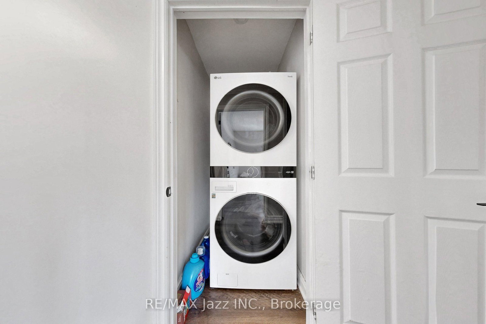 119 Elizabeth Street • Oshawa, ON photo 30