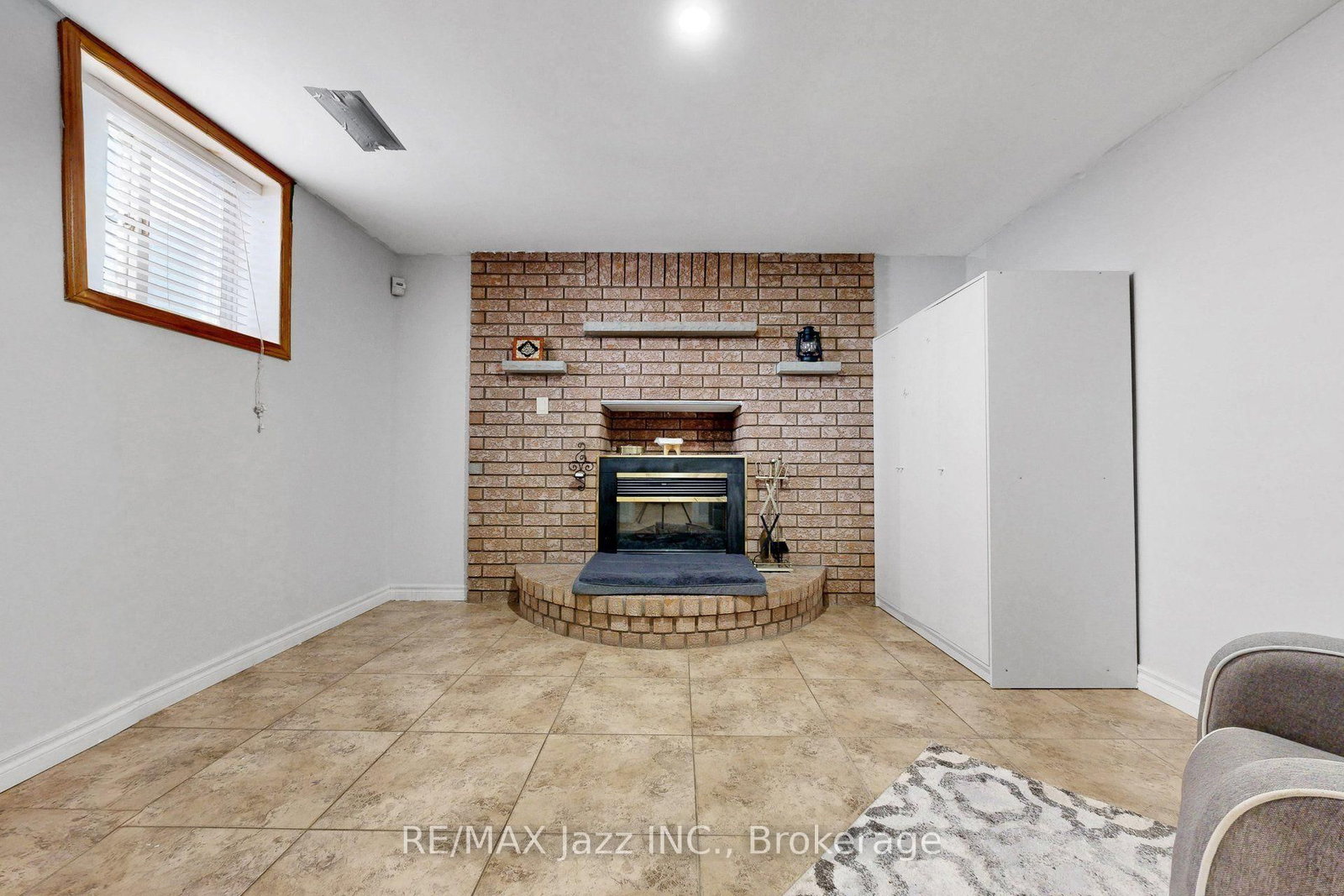 119 Elizabeth Street • Oshawa, ON photo 38