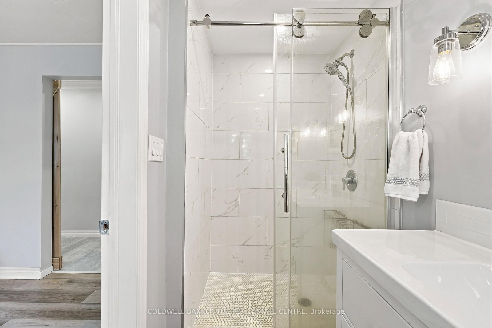 15 Presley Avenue • Toronto, ON photo 19
