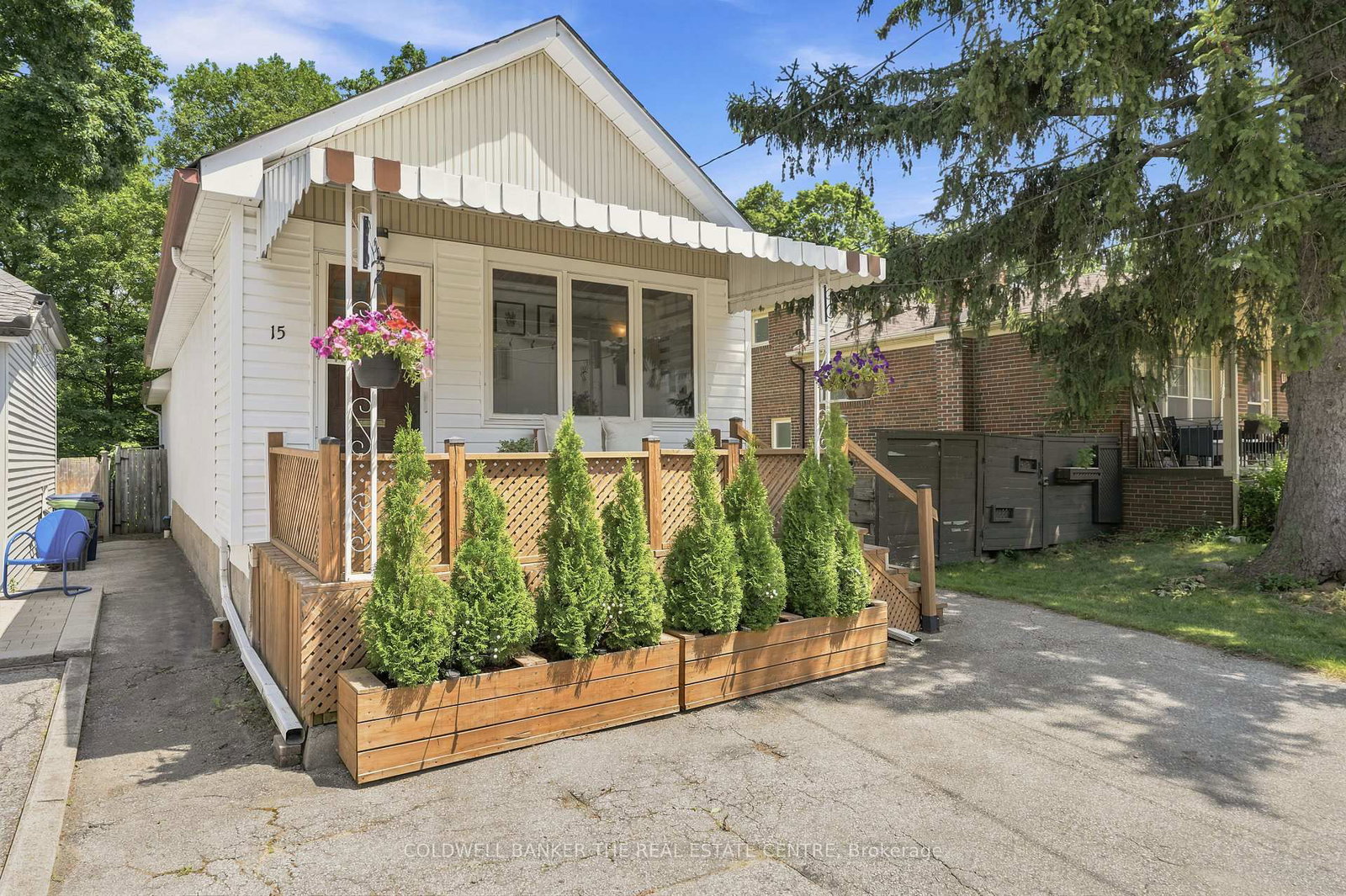 15 Presley Avenue • Toronto, ON photo 4