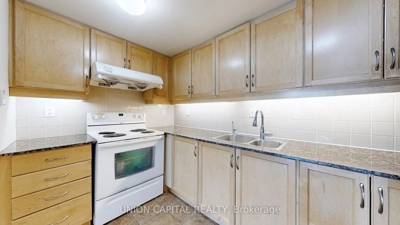 90 Scottfield Toronto,ON M1S 5W4 — Photo 12