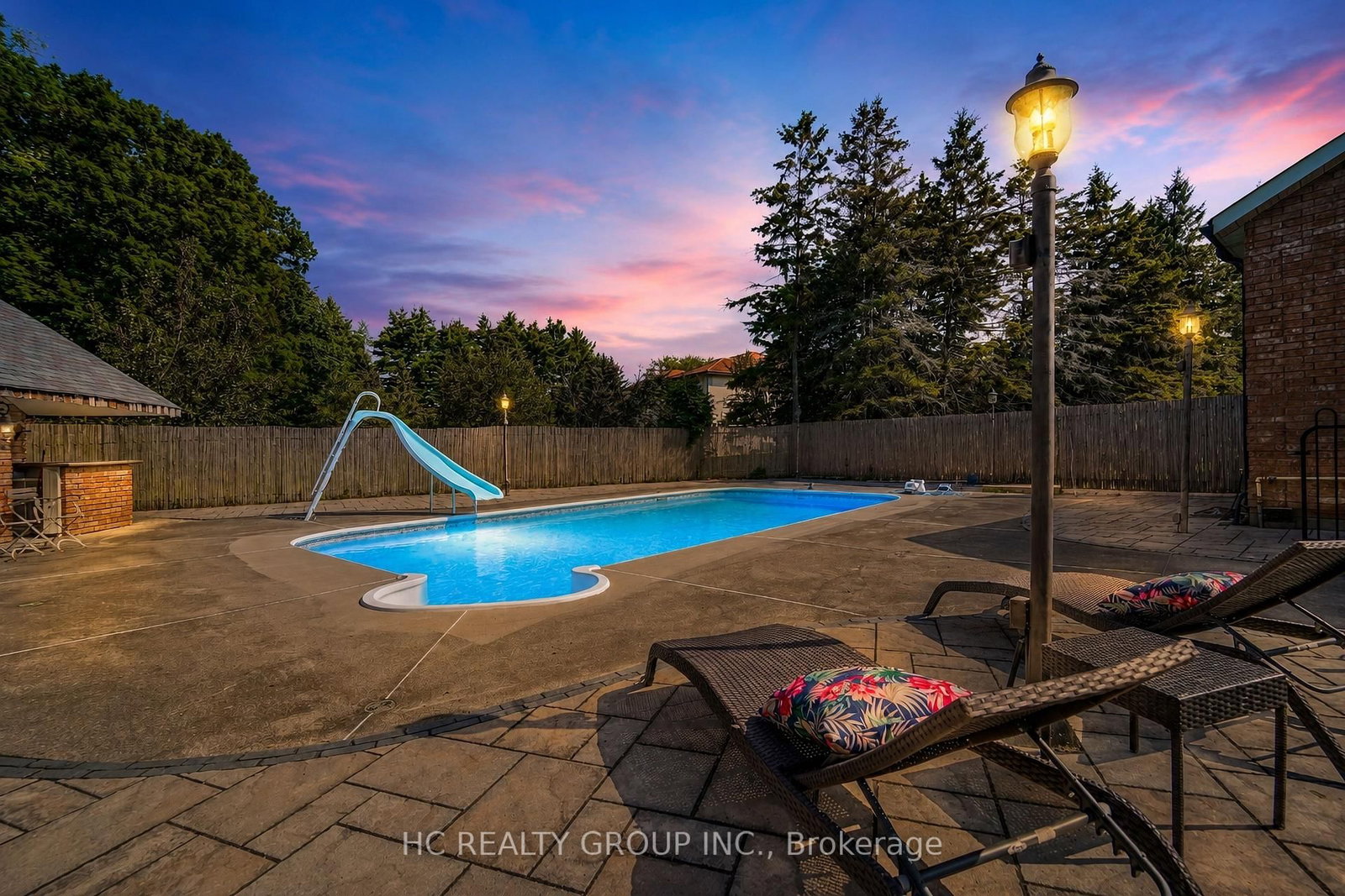 12 Bunting Court • Ajax, ON photo 39