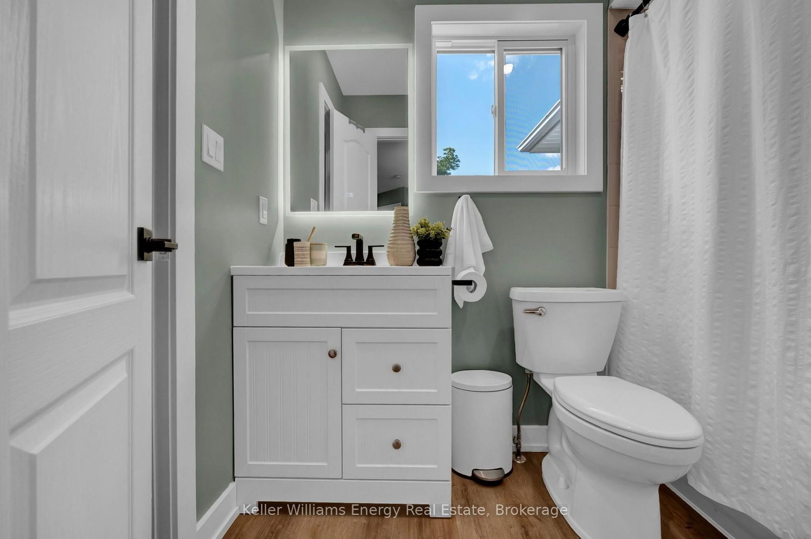 4 Primeau Avenue • Whitby, ON photo 31
