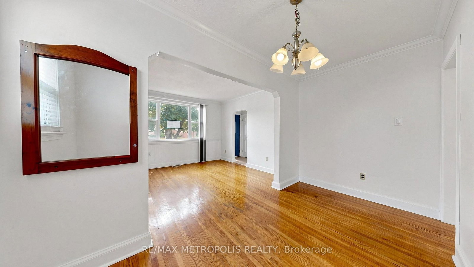 10 Davidson Avenue • Toronto, ON photo 11