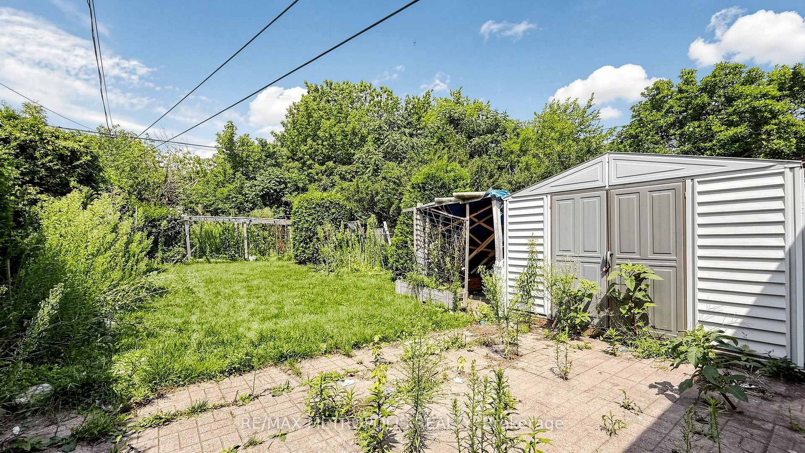 10 Davidson Avenue • Toronto, ON photo 41