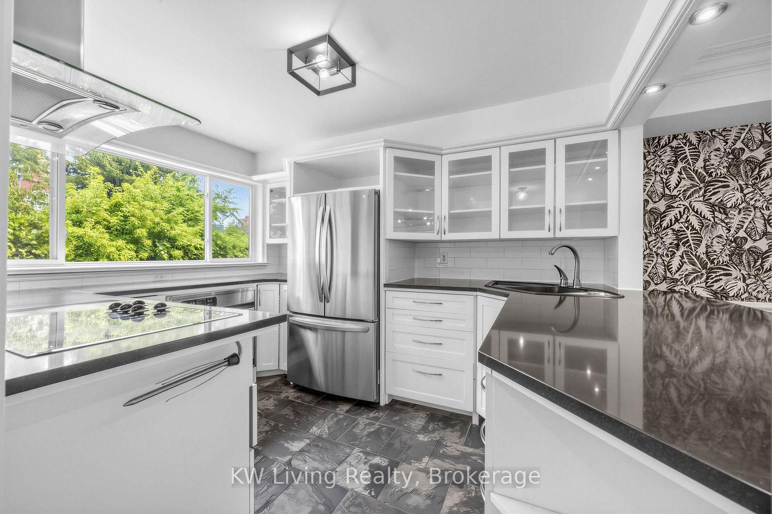 155 Woodbine Avenue • #TH7 • Toronto, ON photo 4