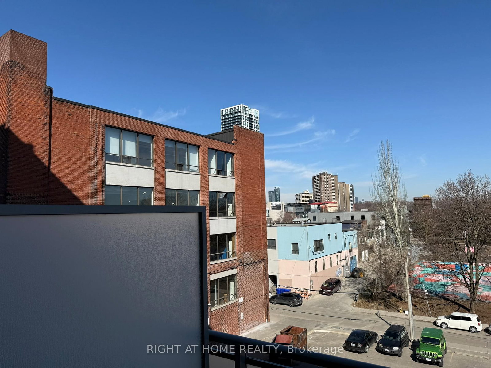 630 Queen Street E • #407 • Toronto, ON photo 28