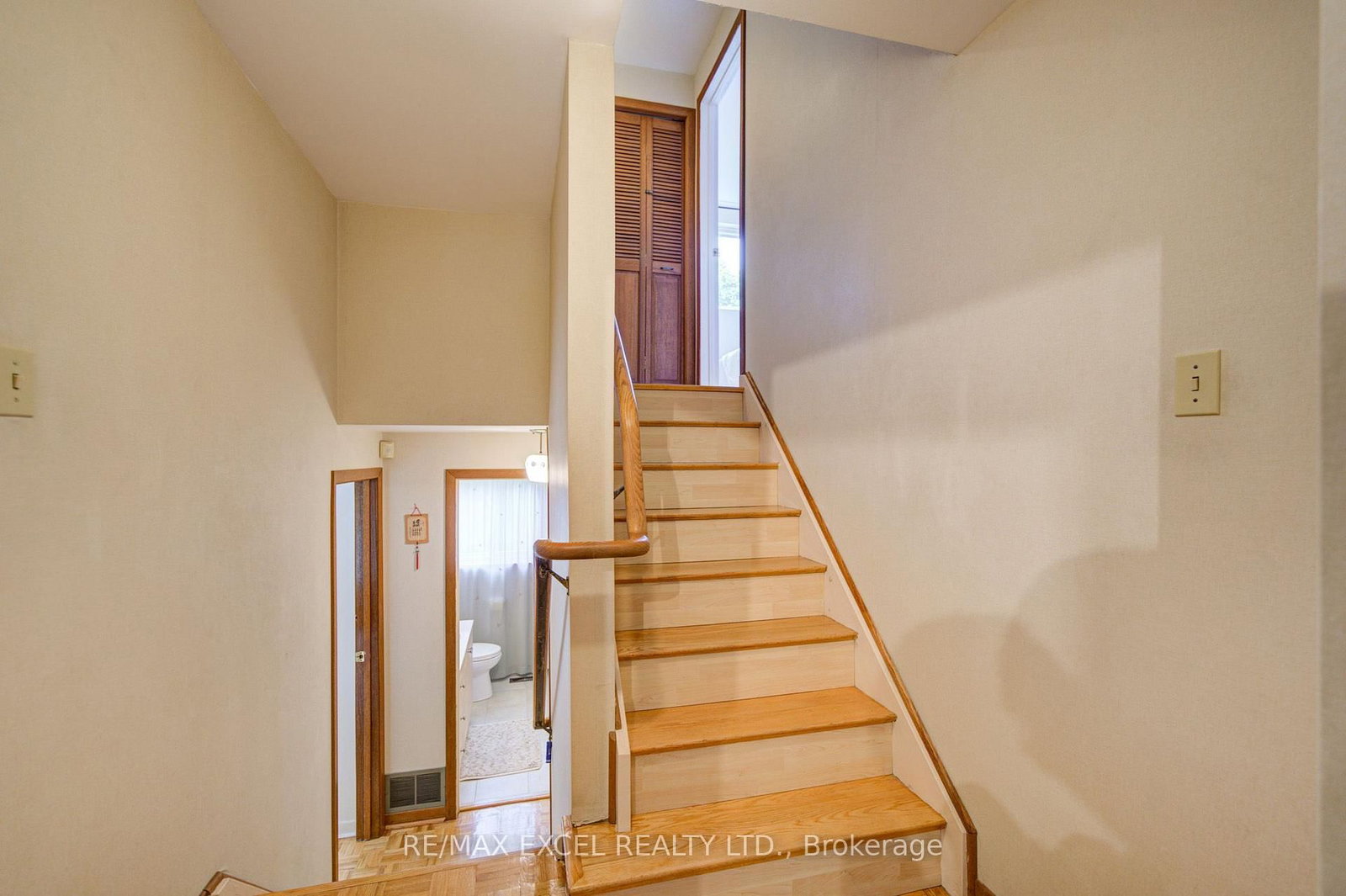 81 Amanda Drive • Toronto, ON photo 13