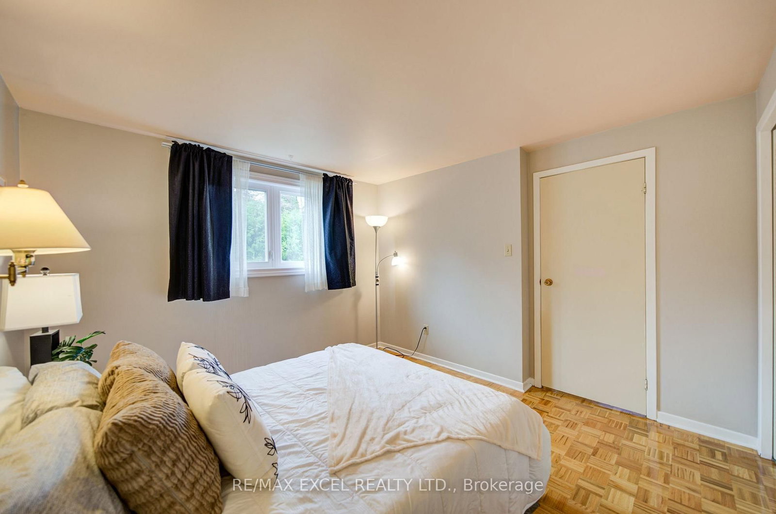 81 Amanda Drive • Toronto, ON photo 28