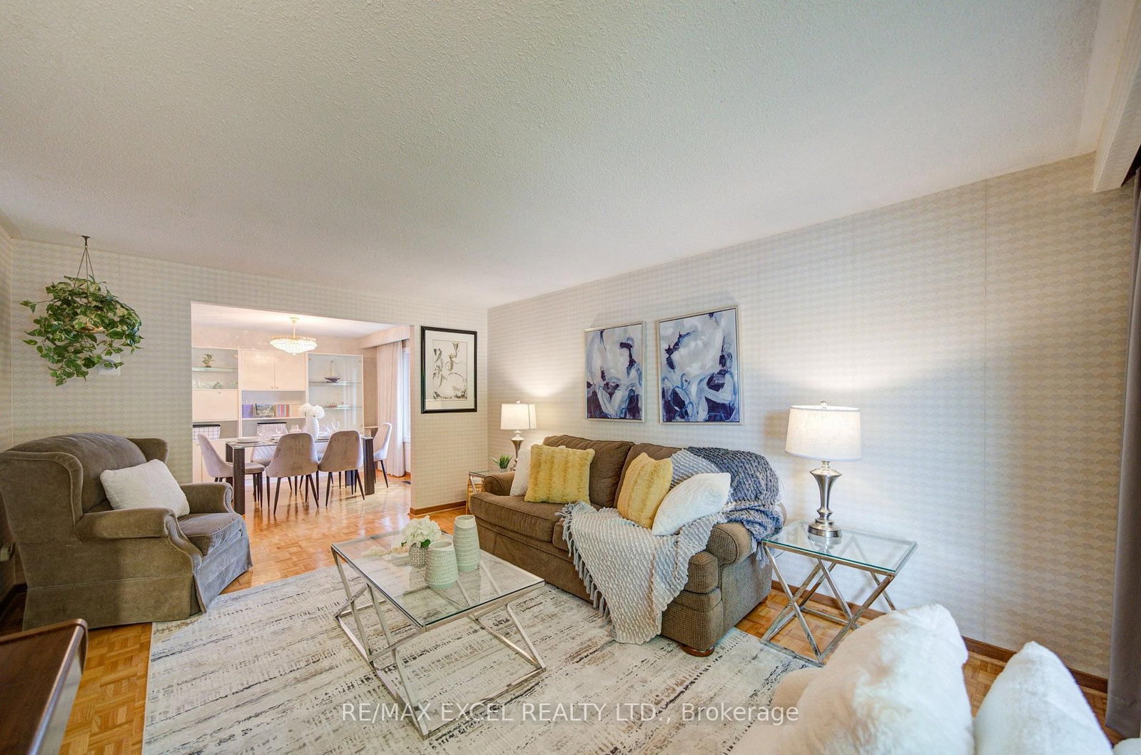 81 Amanda Drive • Toronto, ON photo 7