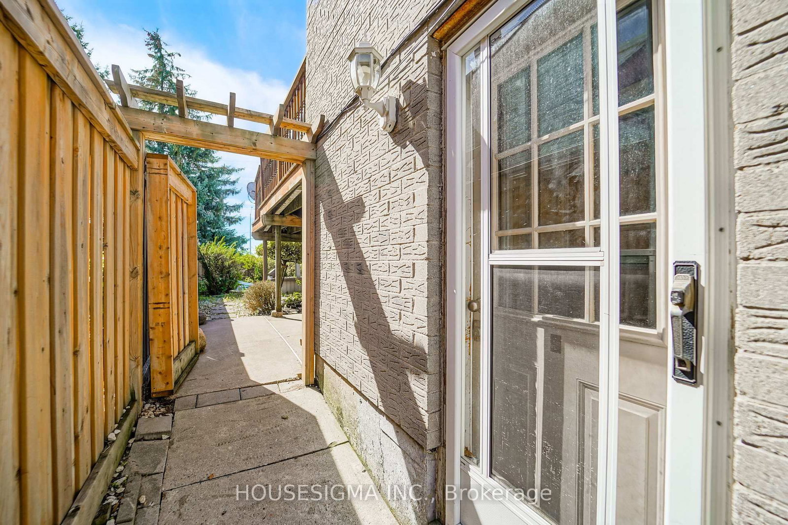 42 Cherry Blossom Crescent • Clarington, ON photo 25