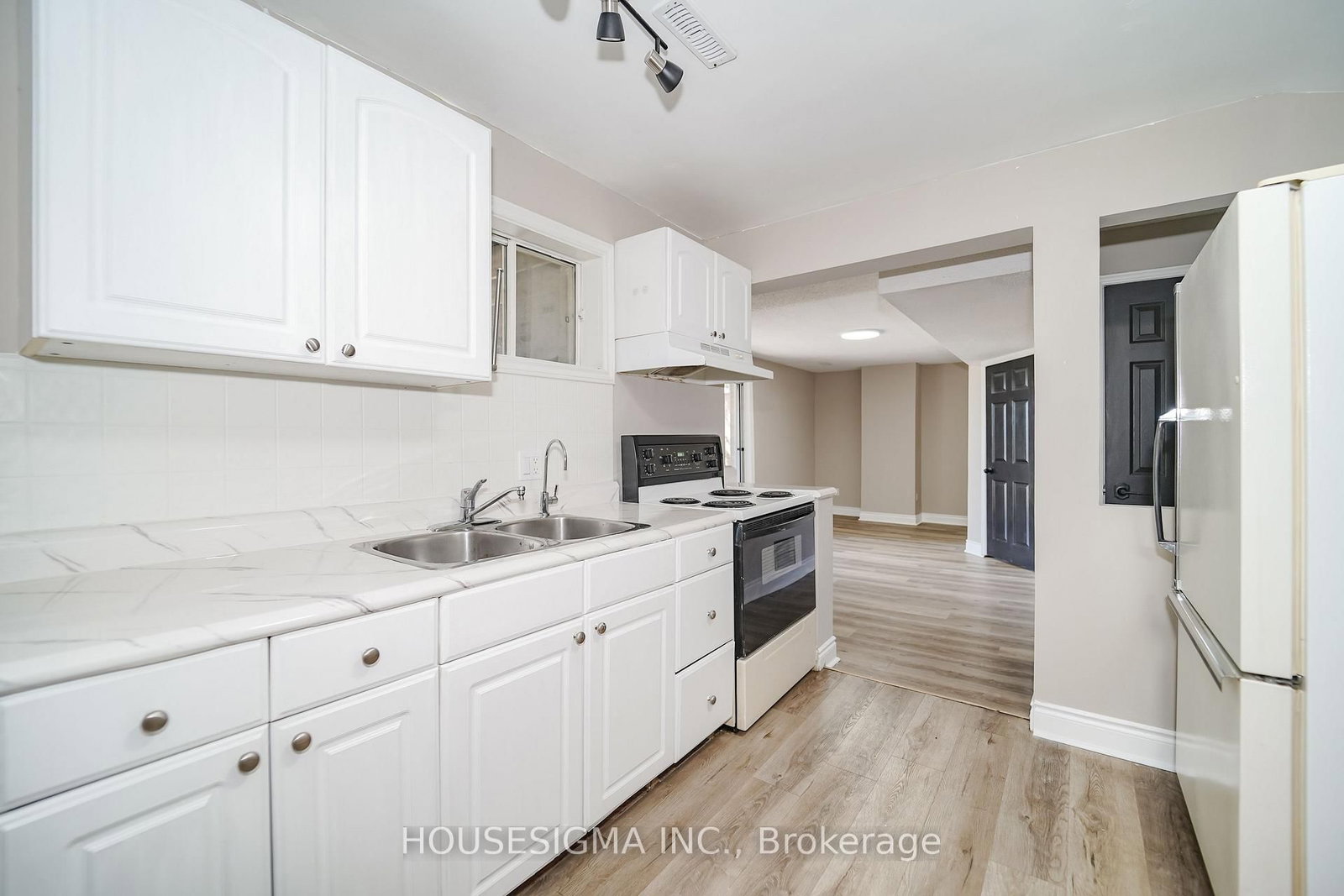 42 Cherry Blossom Crescent • Clarington, ON photo 34
