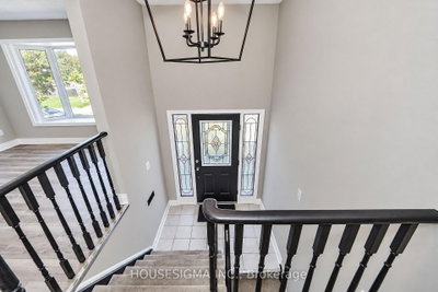 42 Cherry Blossom Crescent • Clarington, ON photo 4