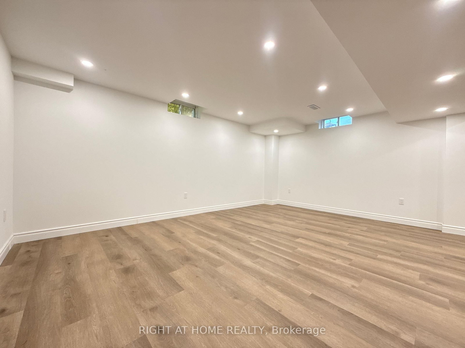 1 Campview Street • Whitby, ON photo 34