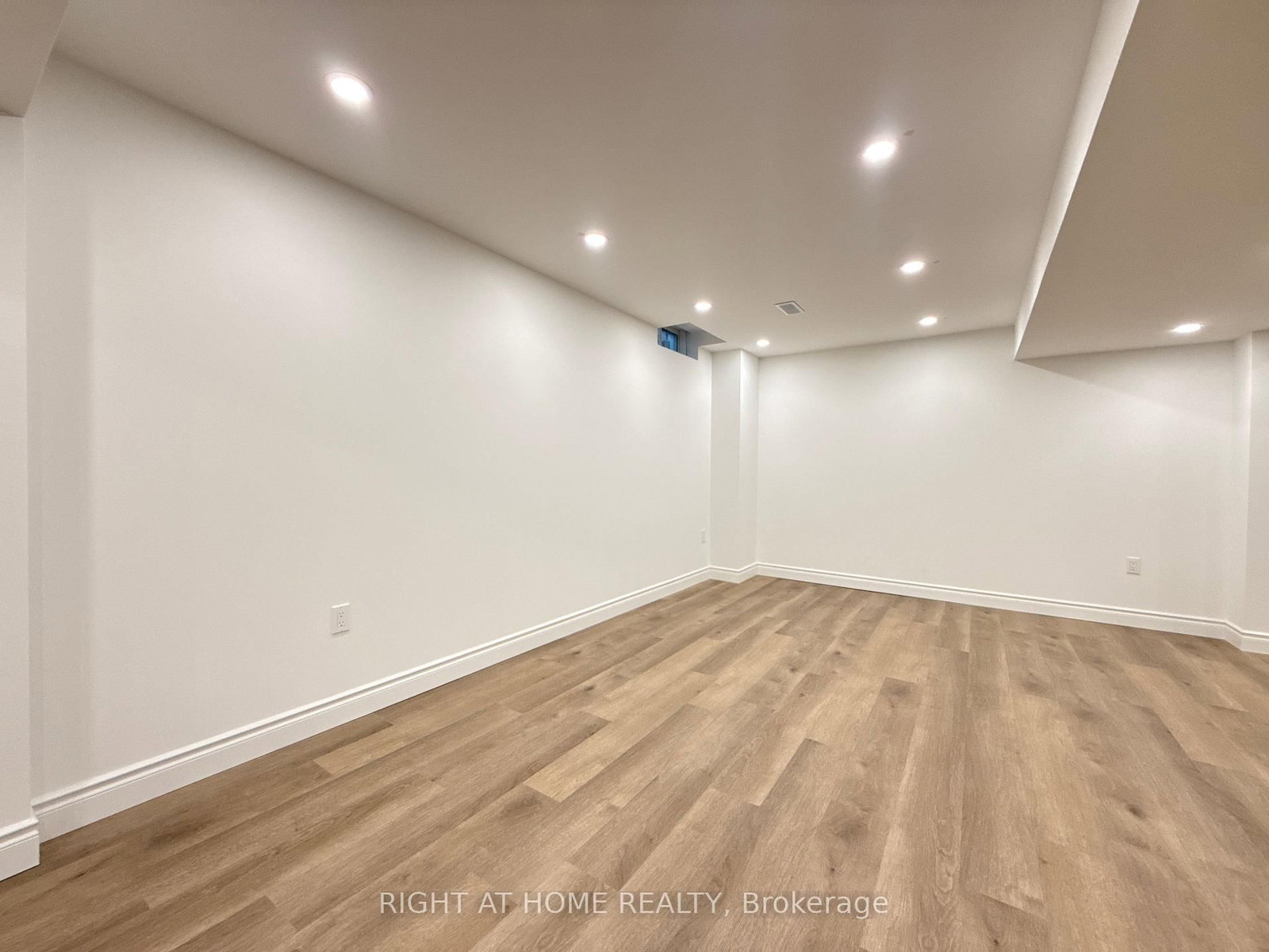 1 Campview Street • Whitby, ON photo 36