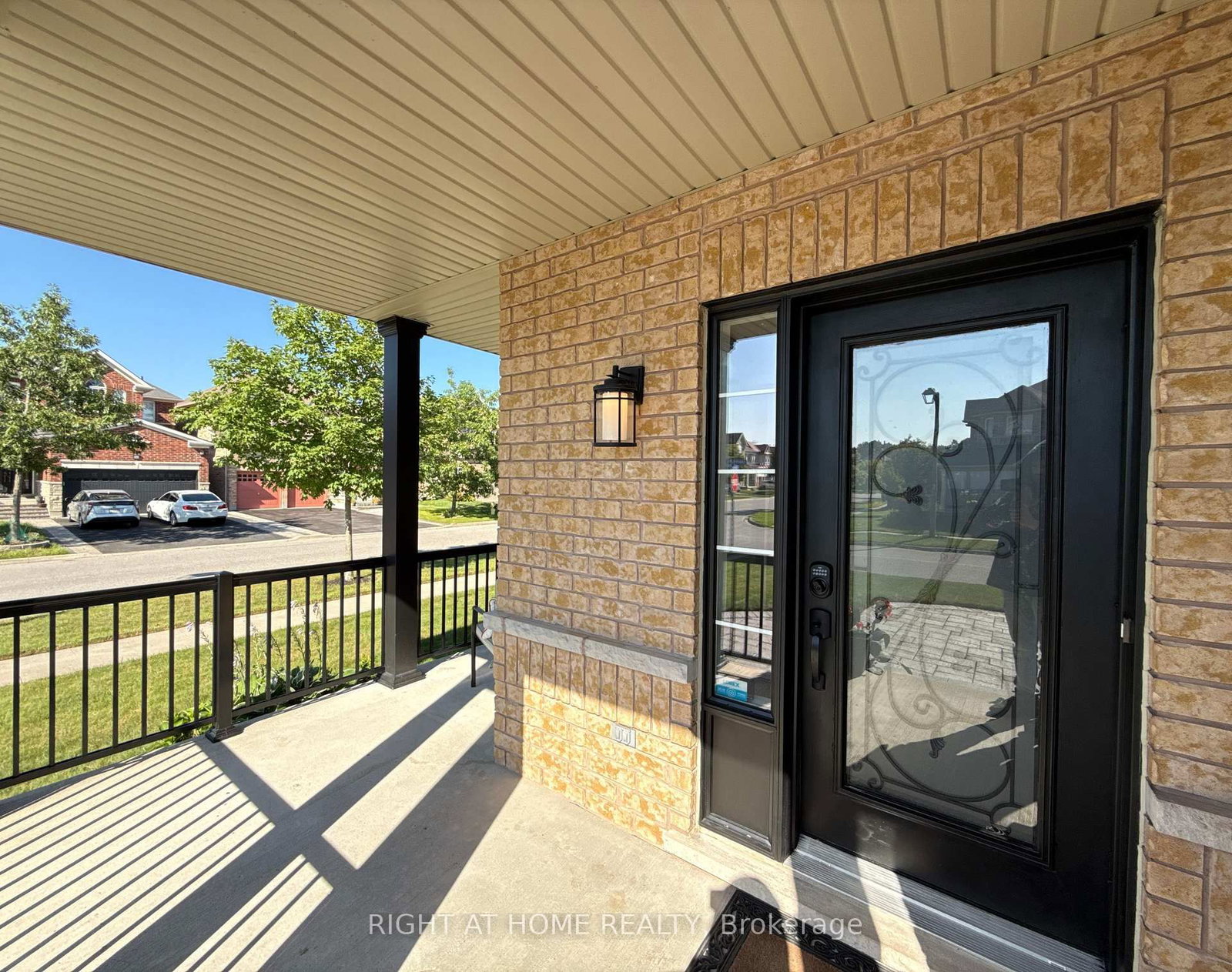 1 Campview Street • Whitby, ON photo 5