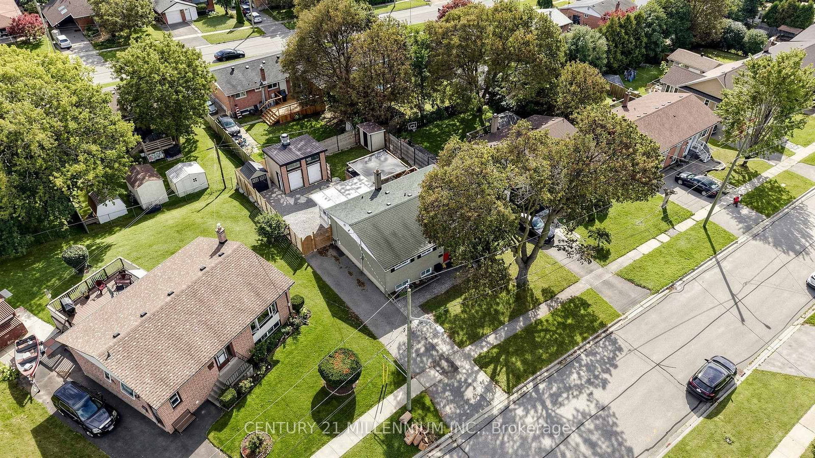938 Greenwood Crescent • Whitby, ON photo 40
