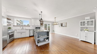938 Greenwood Crescent • Whitby, ON photo 6