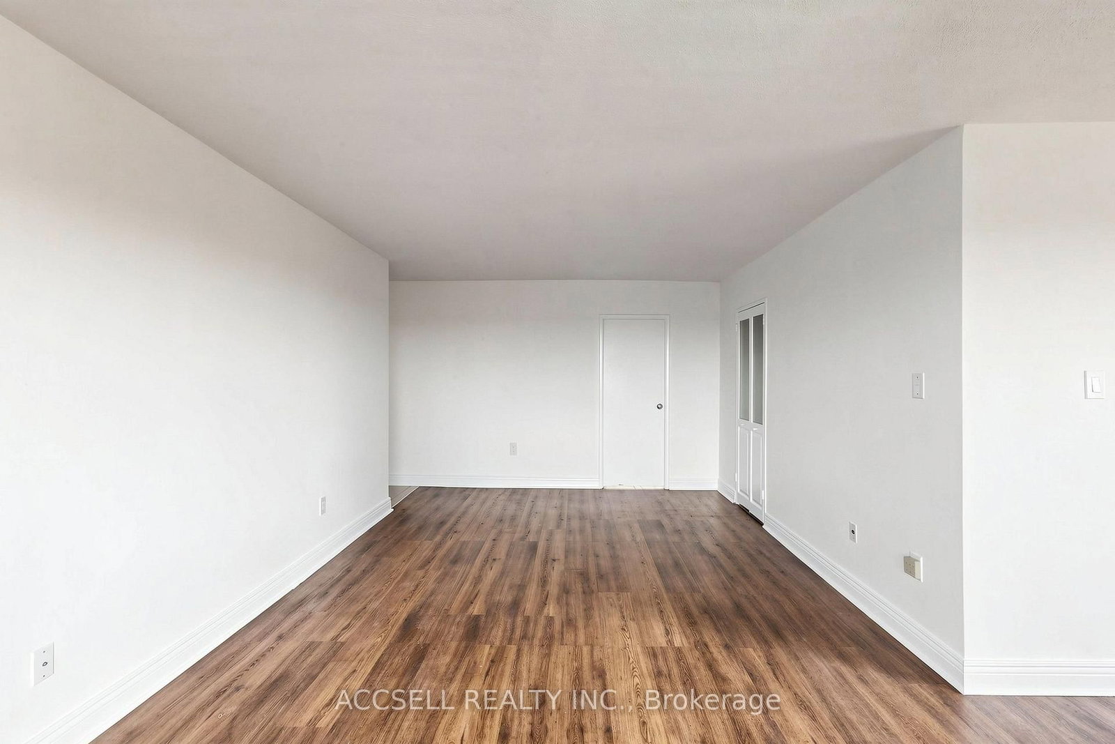 855 Kennedy Road • #901 • Toronto, ON photo 13