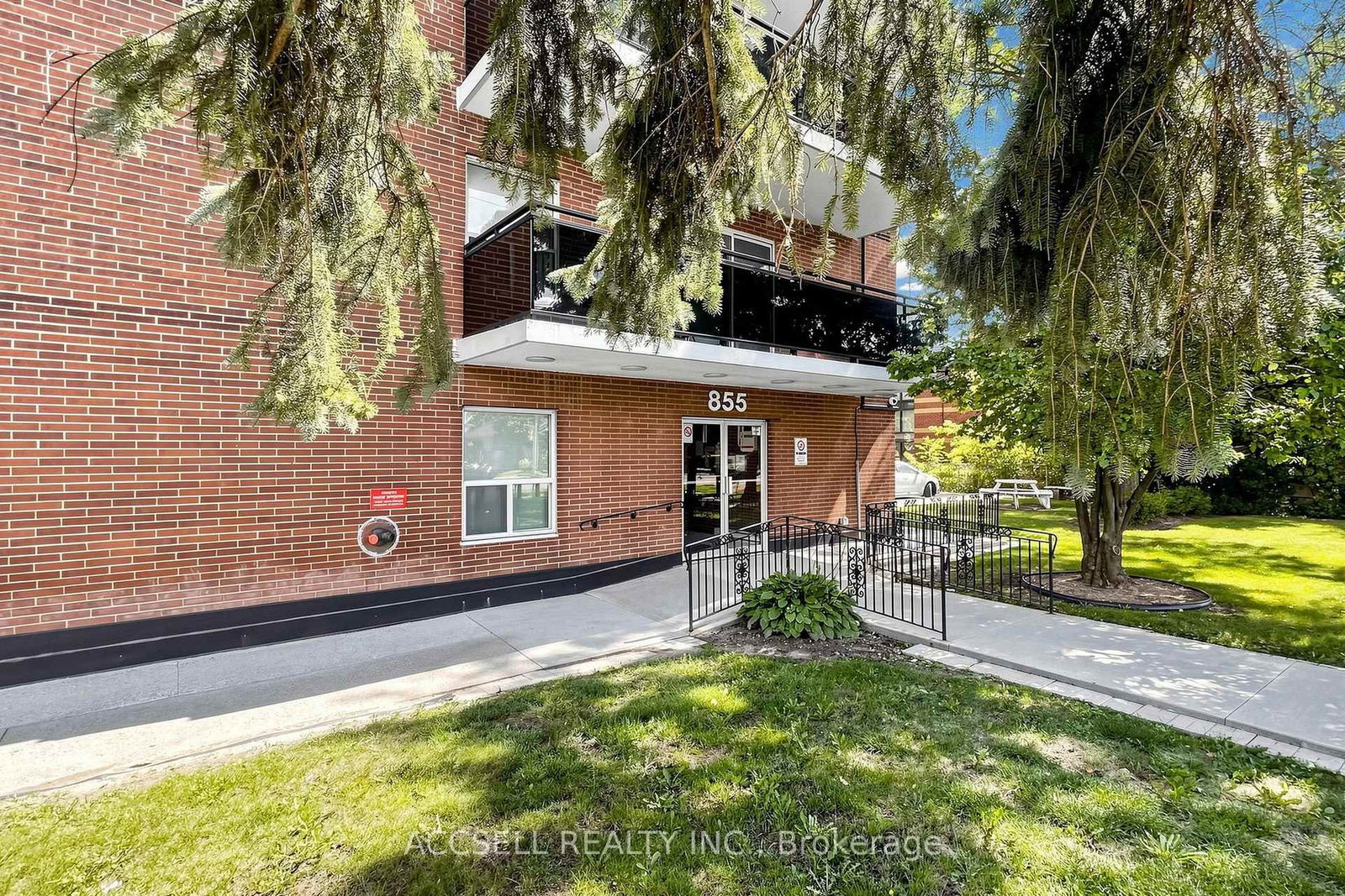 855 Kennedy Road • #901 • Toronto, ON photo 6