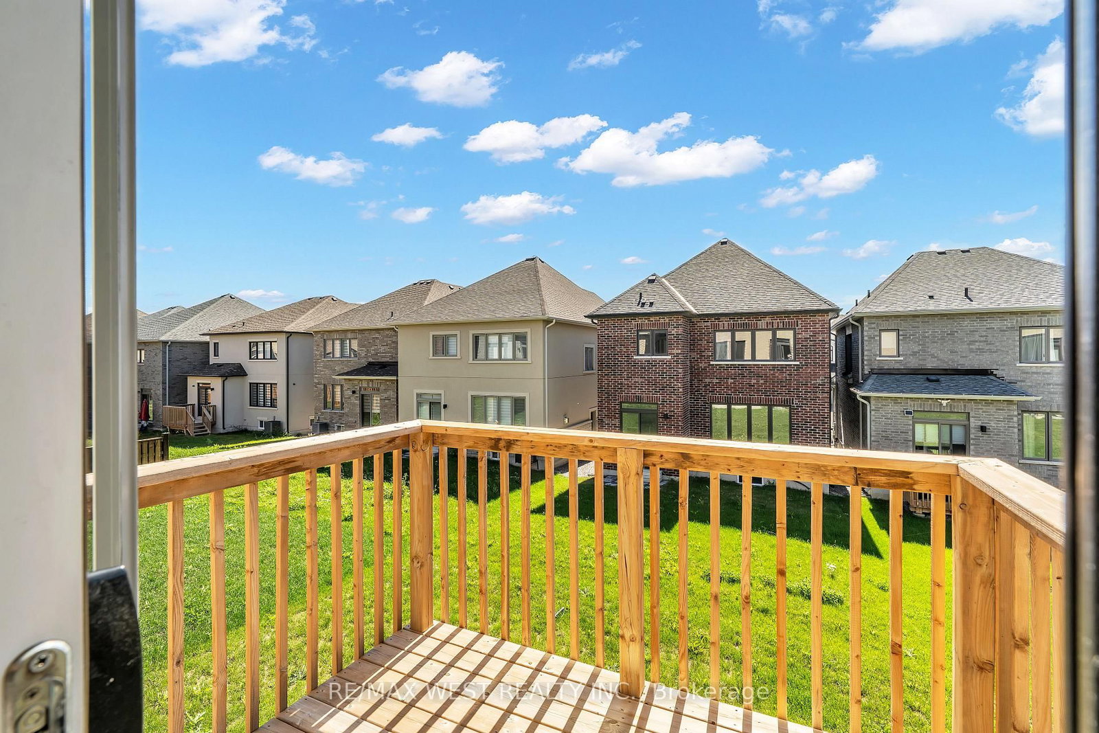 43 Ed Ewert Avenue • Clarington, ON photo 20