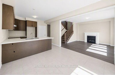 43 Ed Ewert Avenue • Clarington, ON photo 5