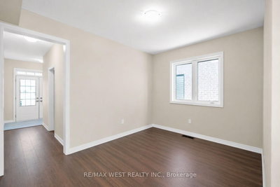 43 Ed Ewert Avenue • Clarington, ON photo 8
