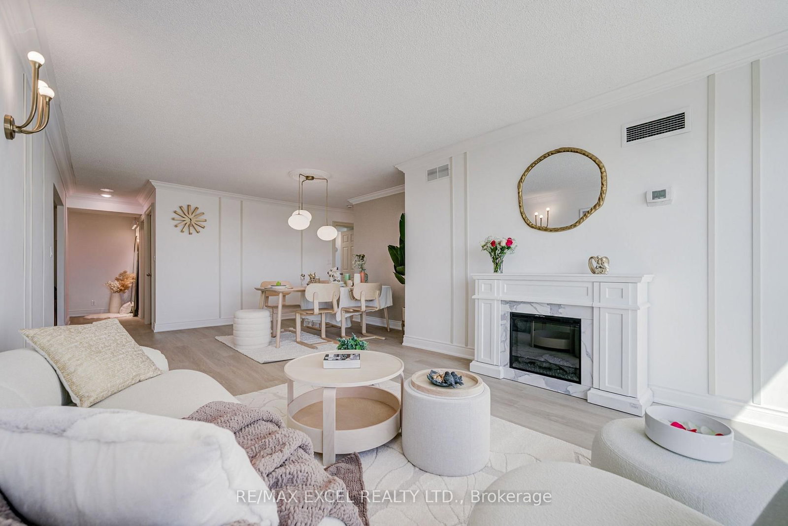 8 Lee Centre Drive • #1706 • Toronto, ON photo 14