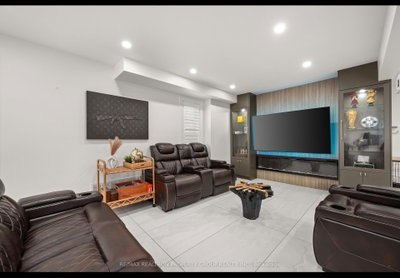 616 Flavelle Court • Pickering, ON photo 5