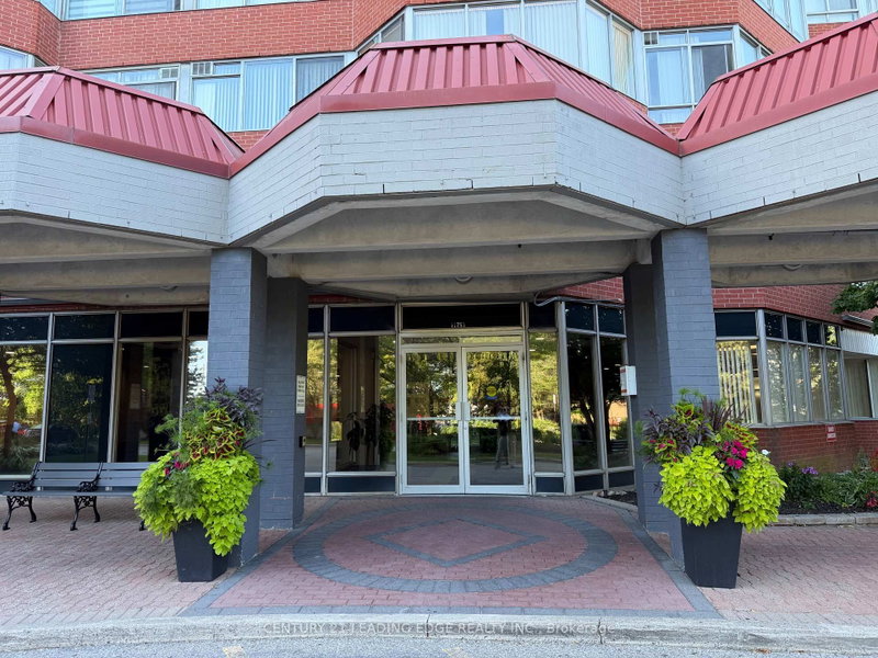 422 - 11753 Sheppard Avenue E