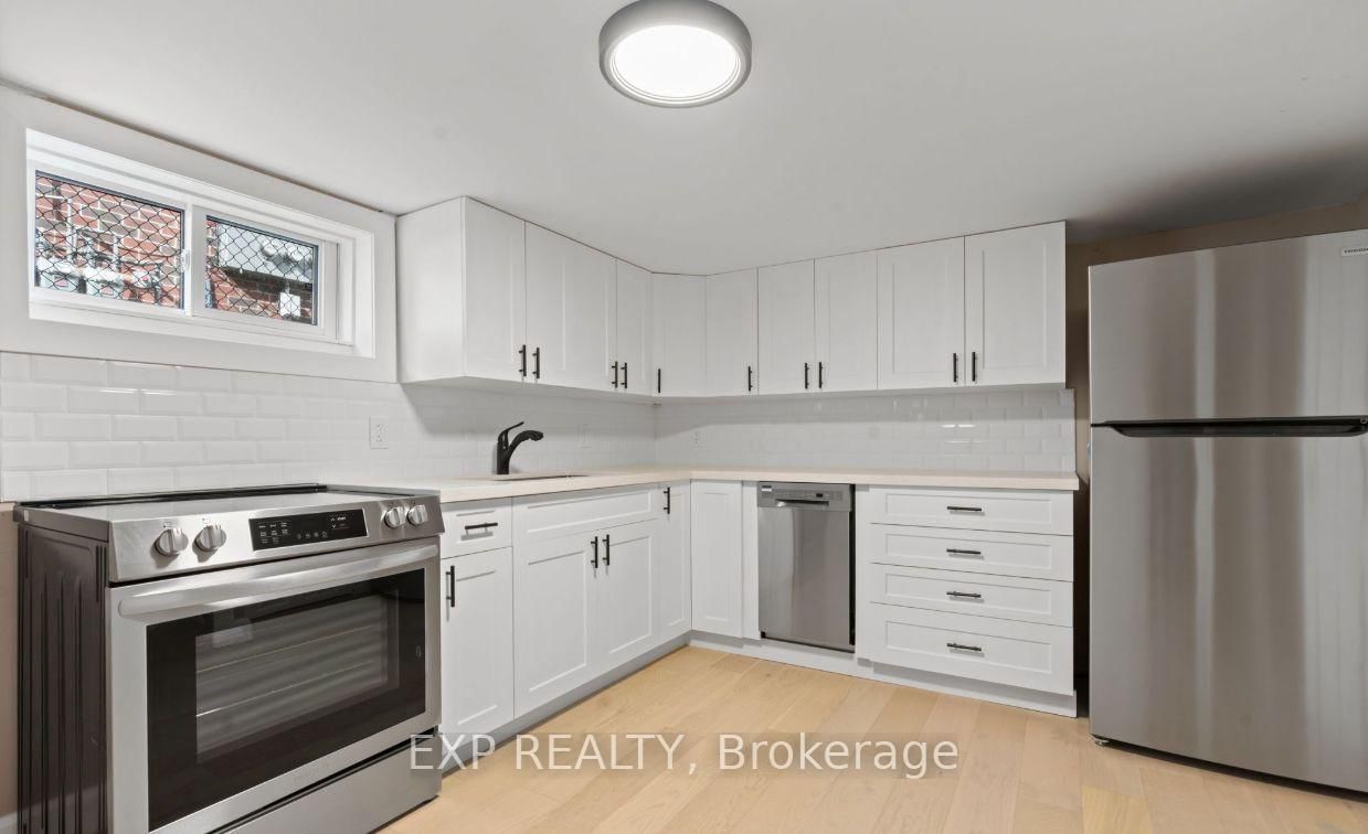 780 Oxford Street • Oshawa, ON photo 19