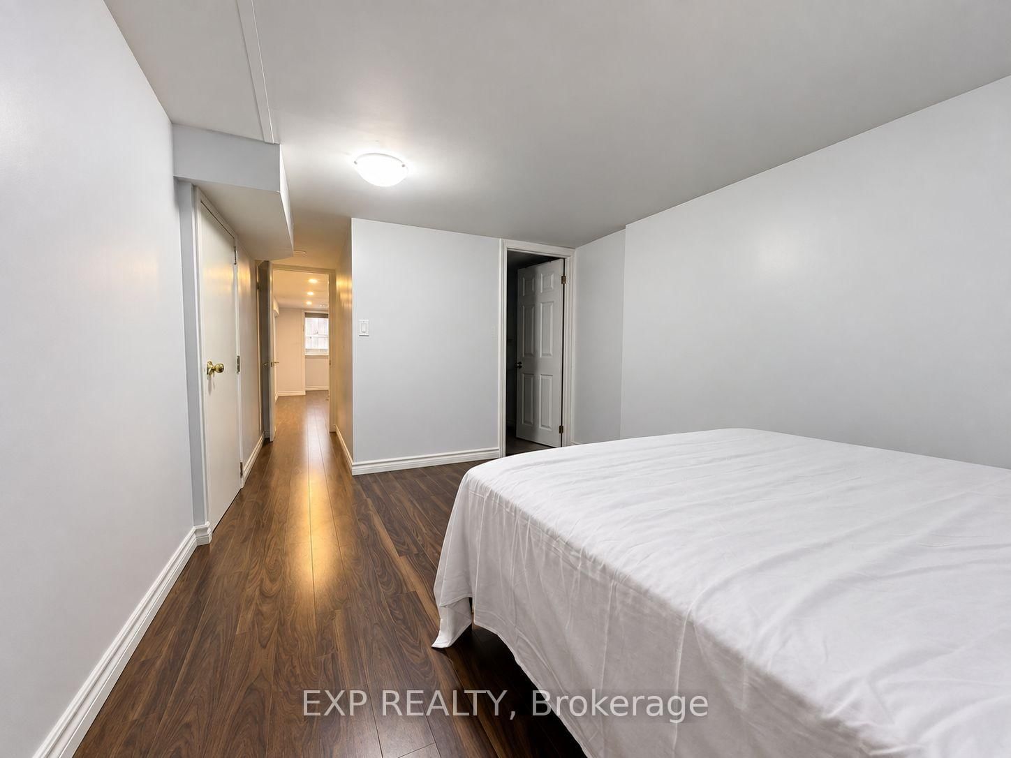 Bsmt - 236 Munro Street, Toronto 3