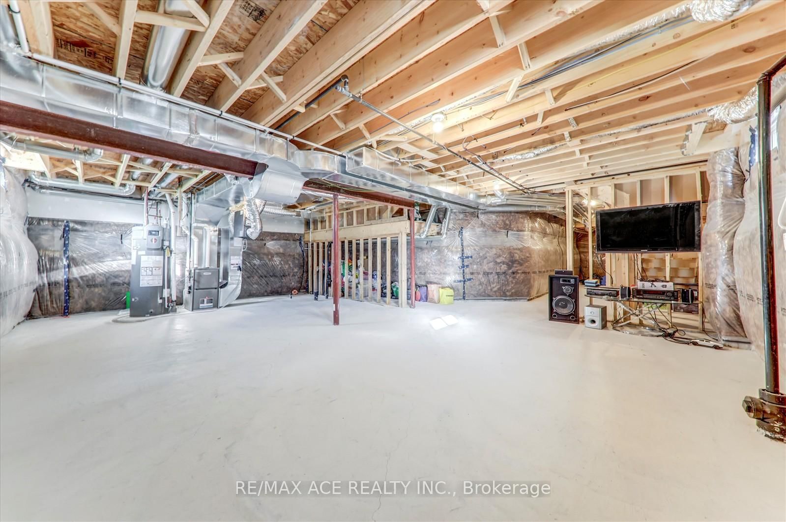 1152 Skyridge Boulevard • Pickering, ON photo 31